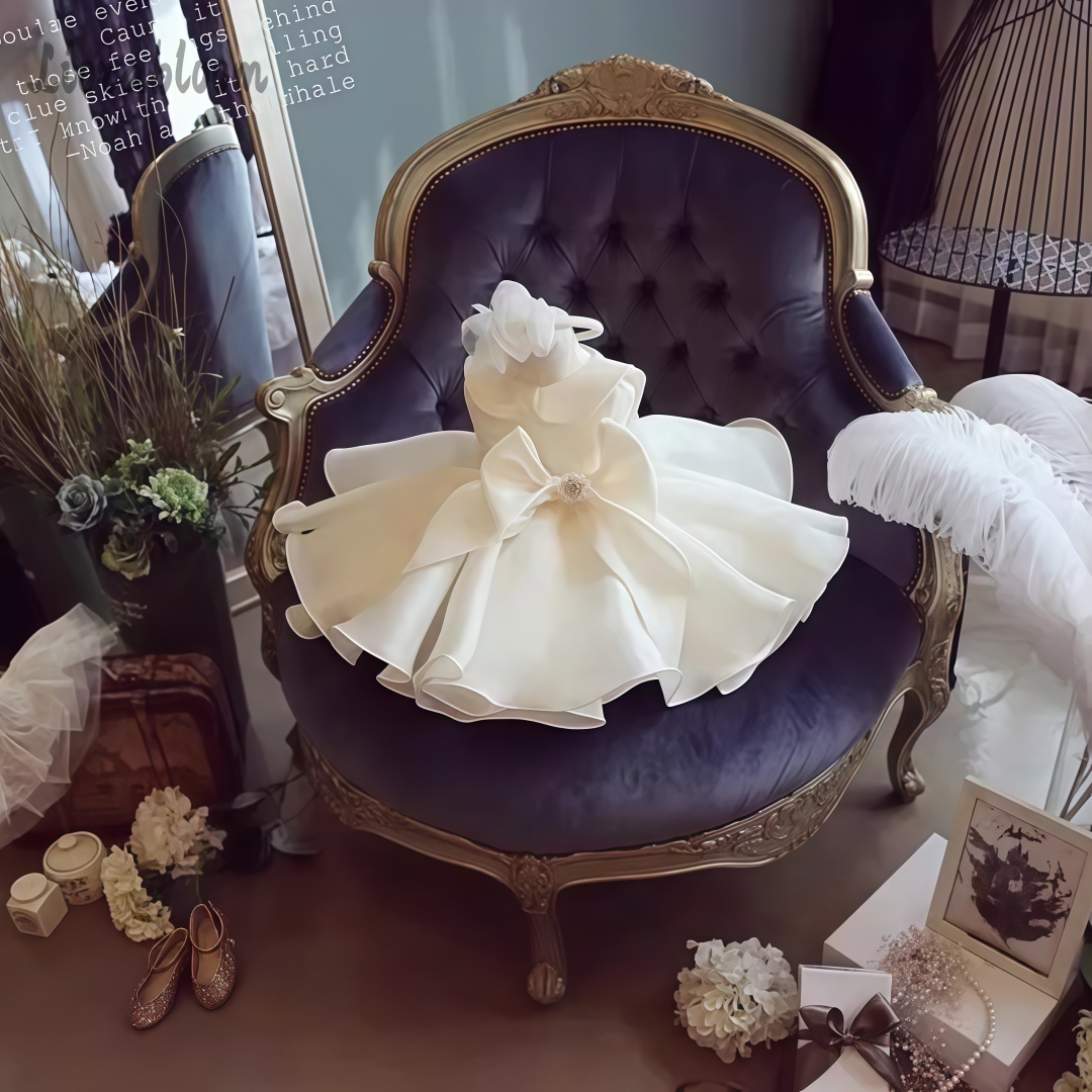 White Pearl Embellished Dress  - Formal Wear Women Us บทวิจารณ์และราคา
